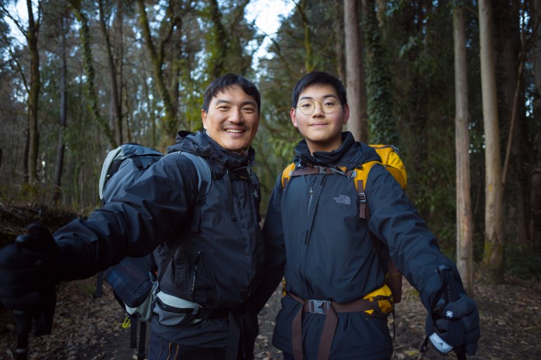 Ignatio y Simón_Corea.jpg